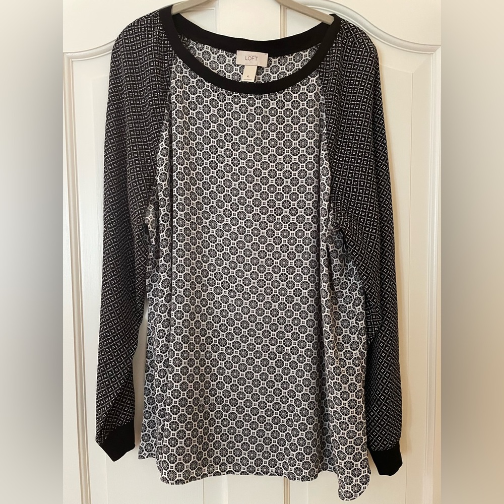 Loft long sleeve blouse